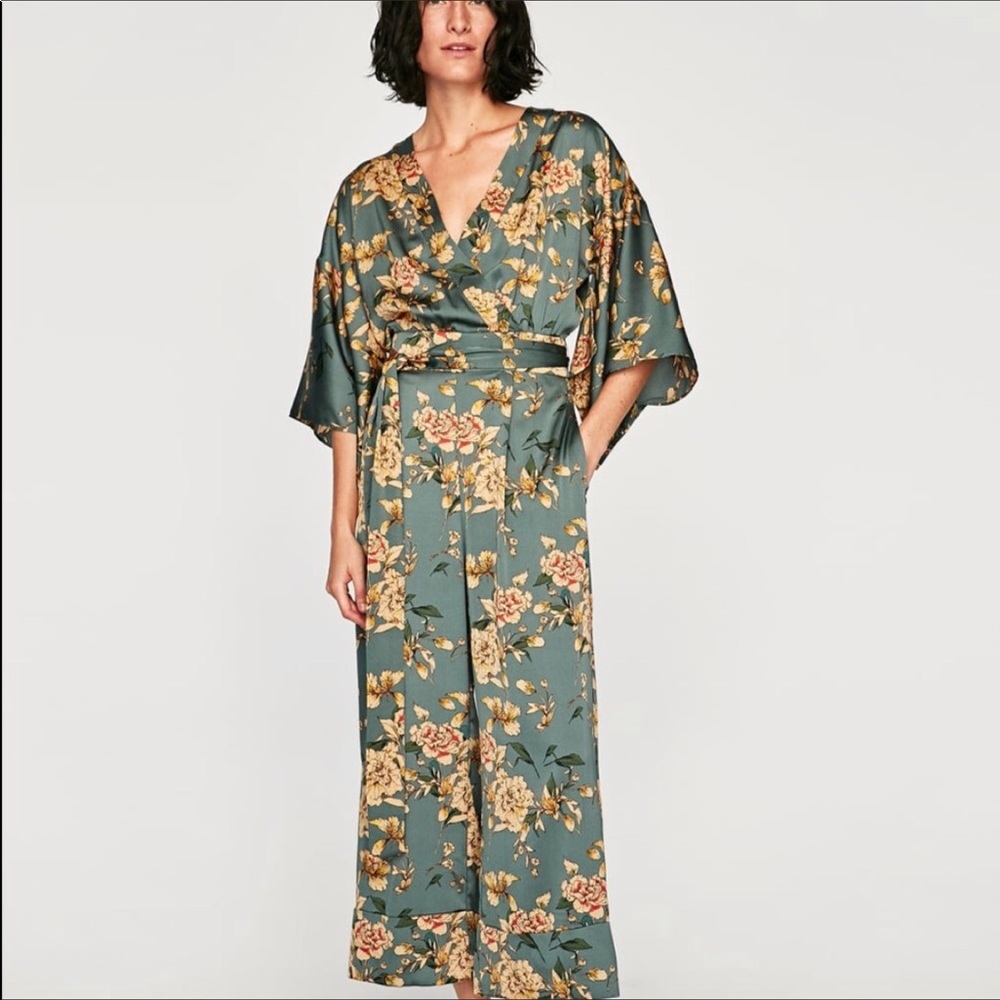 Zara floral Kimono Jumpsuit